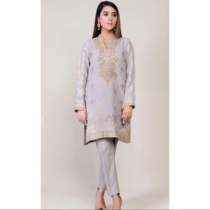 2 Piece Outfit Handworked Size M